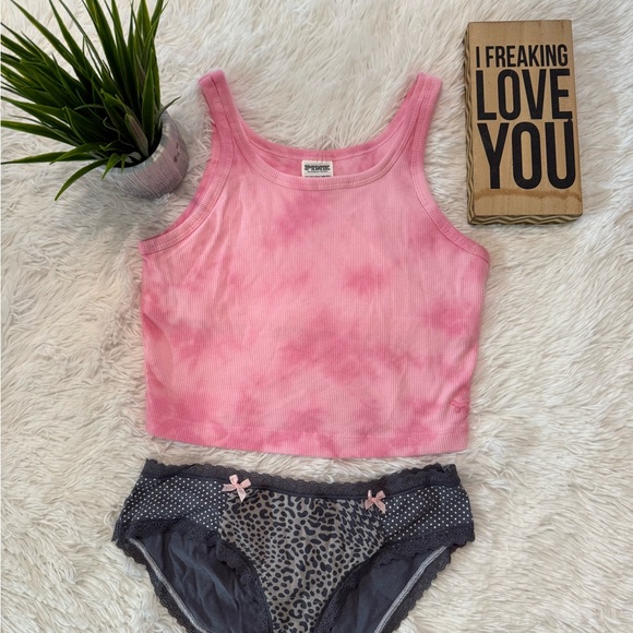 NWT Victoria's Secret Pink Crop Tank Top with Built in Bra and Panty Bundle - Picture 2 of 7